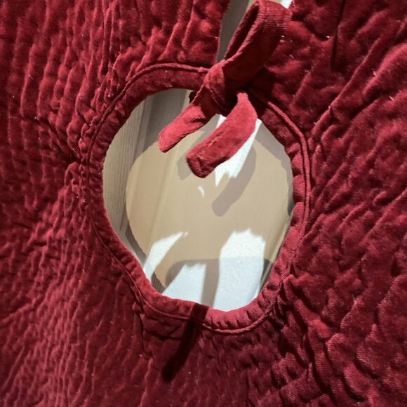 Pottery Barn Tree Skirt Christmas Velvet Quilted Monogrammed Thebuchenaus 45” - Picture 5 of 9